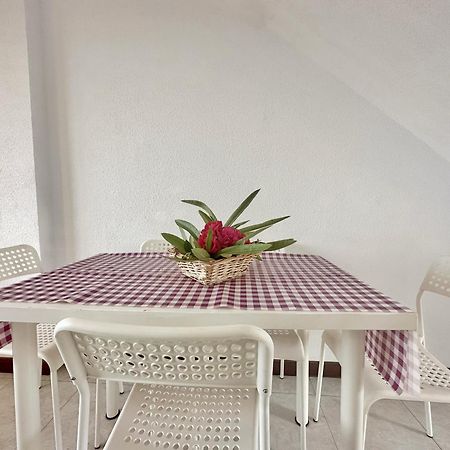 Ria De Ajo Appartement Isla Plana Buitenkant foto