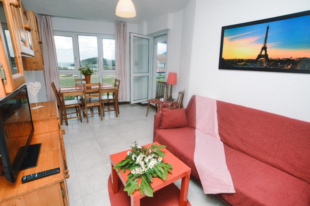 Ria De Ajo Appartement Isla Plana Buitenkant foto