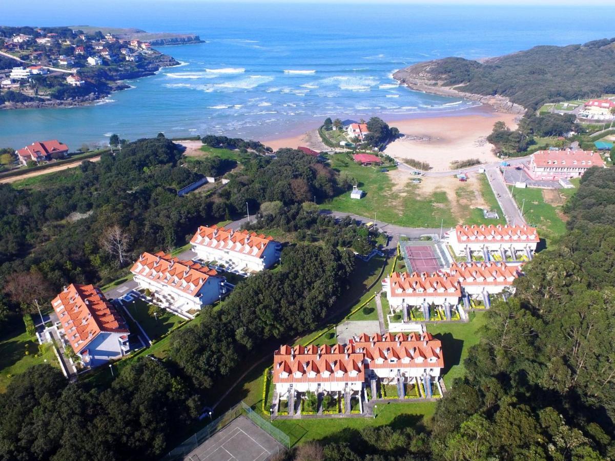 Ria De Ajo Appartement Isla Plana Buitenkant foto