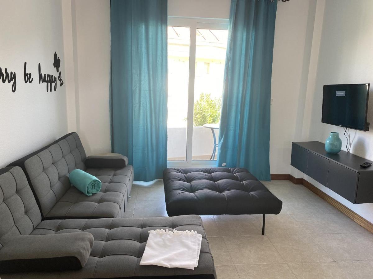 Ria De Ajo Appartement Isla Plana Buitenkant foto