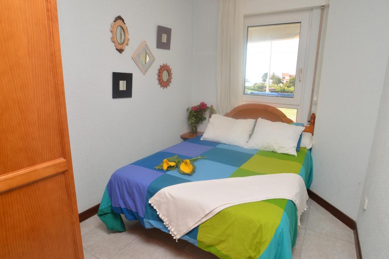 Ria De Ajo Appartement Isla Plana Buitenkant foto