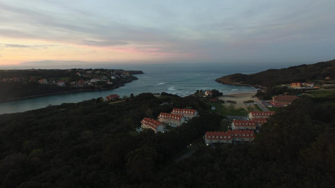 Ria De Ajo Appartement Isla Plana Buitenkant foto