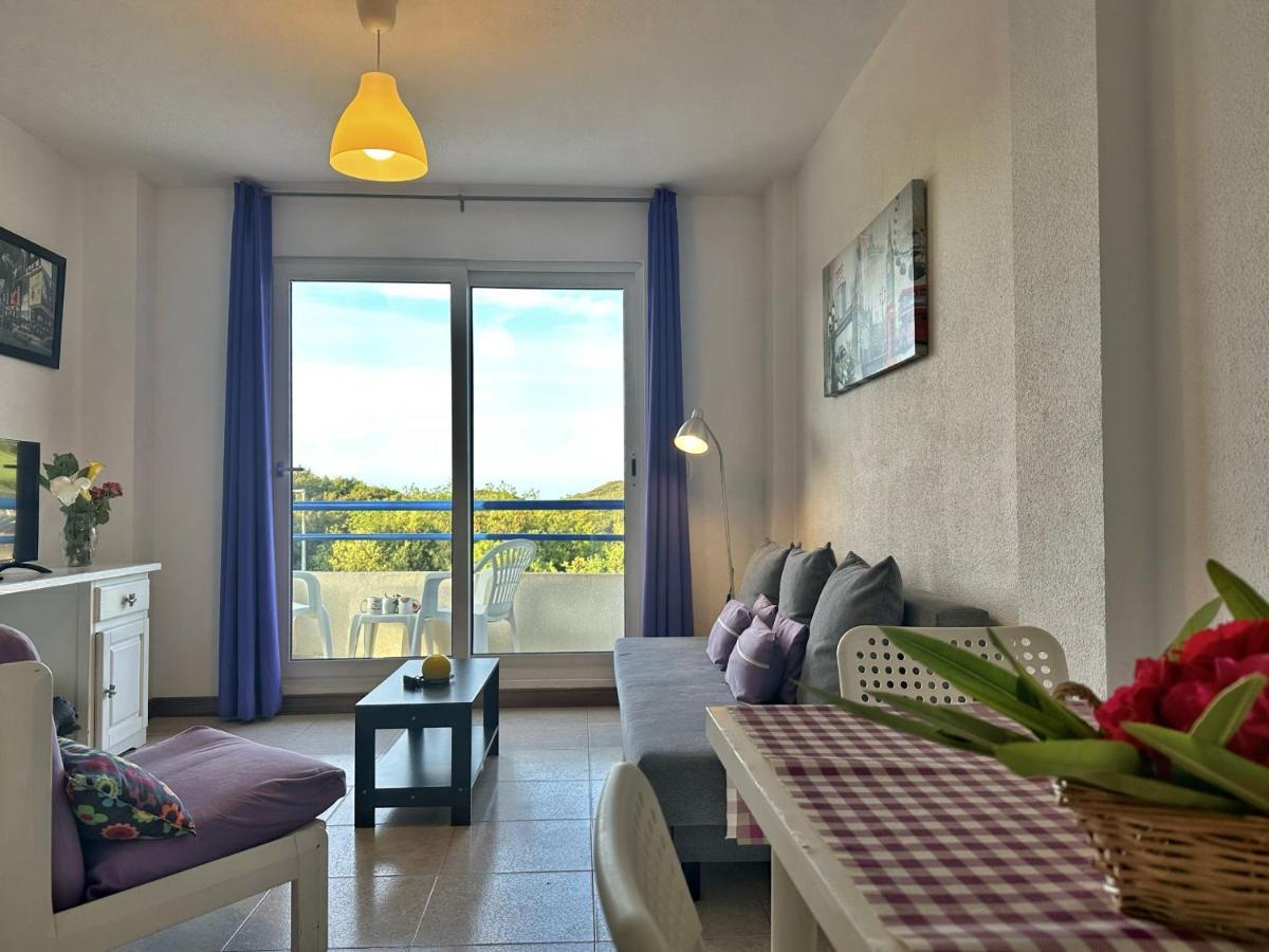Ria De Ajo Appartement Isla Plana Buitenkant foto